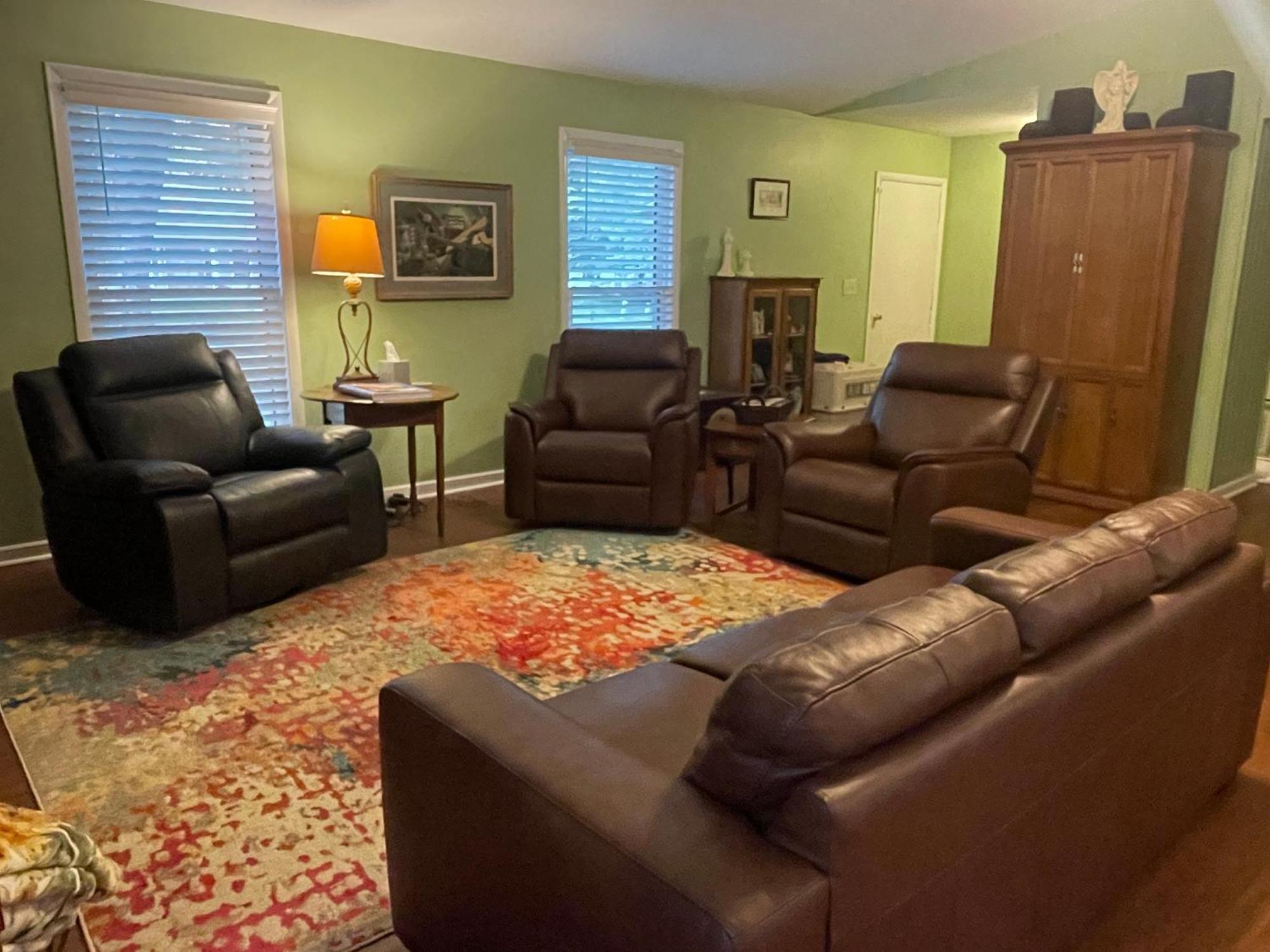 Wayne'S Place-Hot Tub, Pet Friendly. Close To Hpu High Point Exterior photo